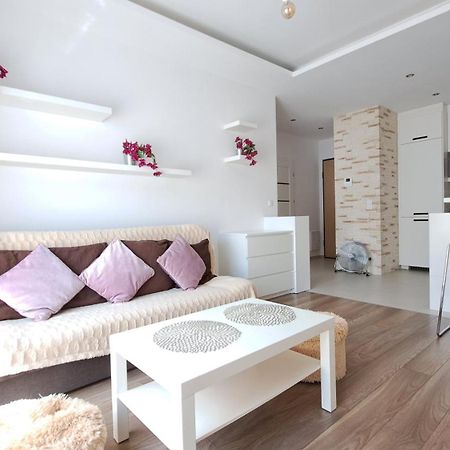 Apartament Warszawa Wilanow Buitenkant foto